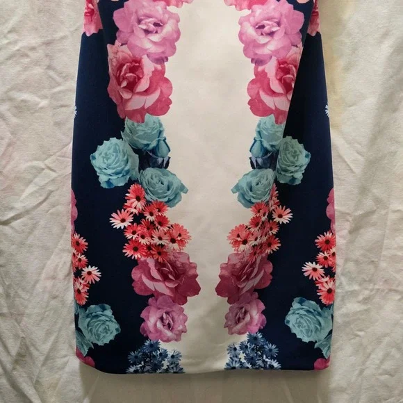 Guess Los Angeles Floral Print Apron Halter Sleeveless Mini Dress 2 Bodycon - Picture 3 of 11